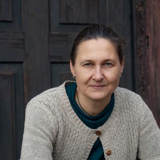 Stephanie Lubasch